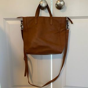 Crossbody purse